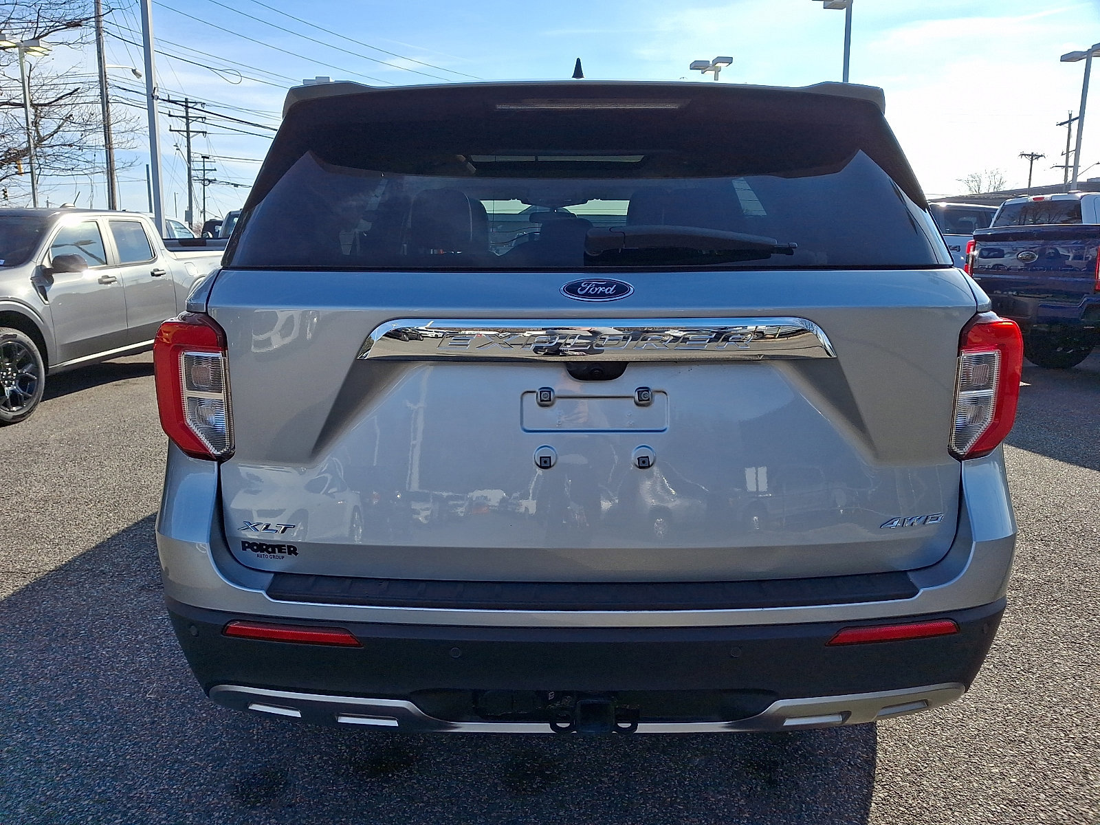 Certified 2024 Ford Explorer XLT w/ Equipment Group 202A image 6