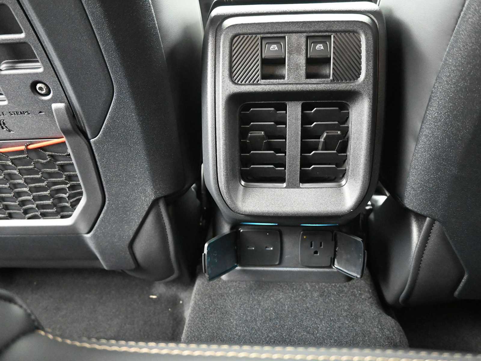 Certified 2025 Ford Bronco Raptor AWD/4WD image 16