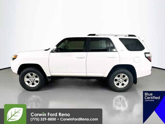 Used 2022 Toyota 4Runner SR5 Premium w/ Moonroof Package AWD/4WD image 5