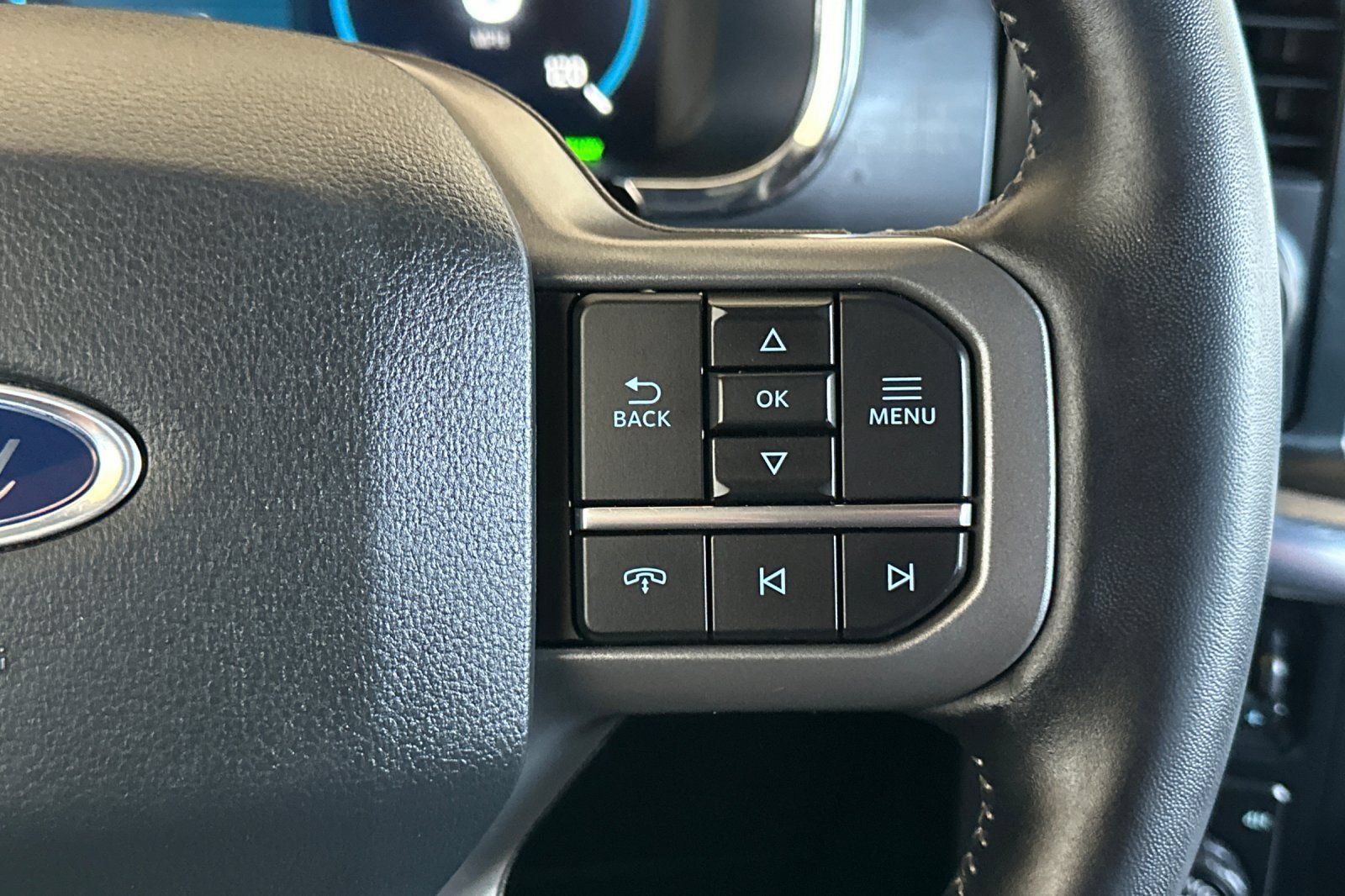Certified 2022 Ford F150 Lariat AWD/4WD image 25