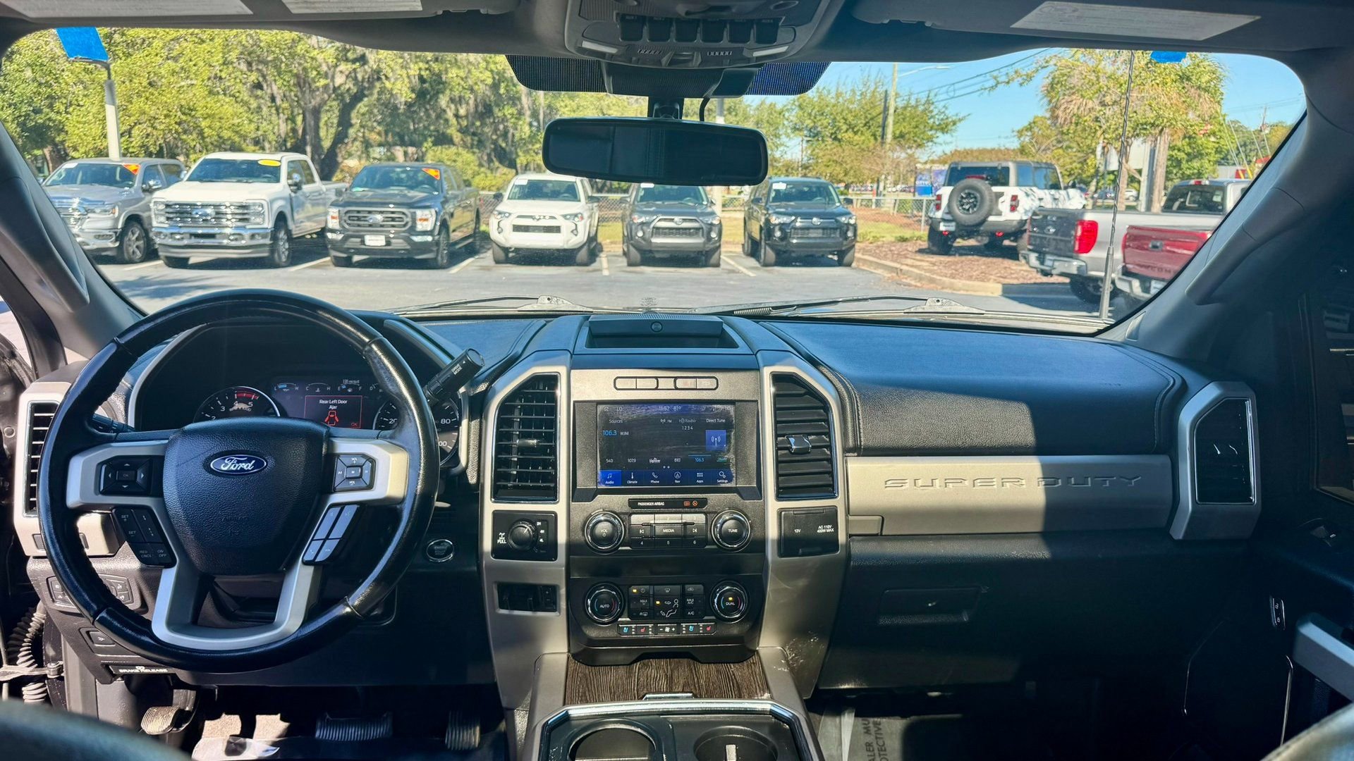 Certified 2021 Ford F250 Lariat w/ Lariat Ultimate Package image 26