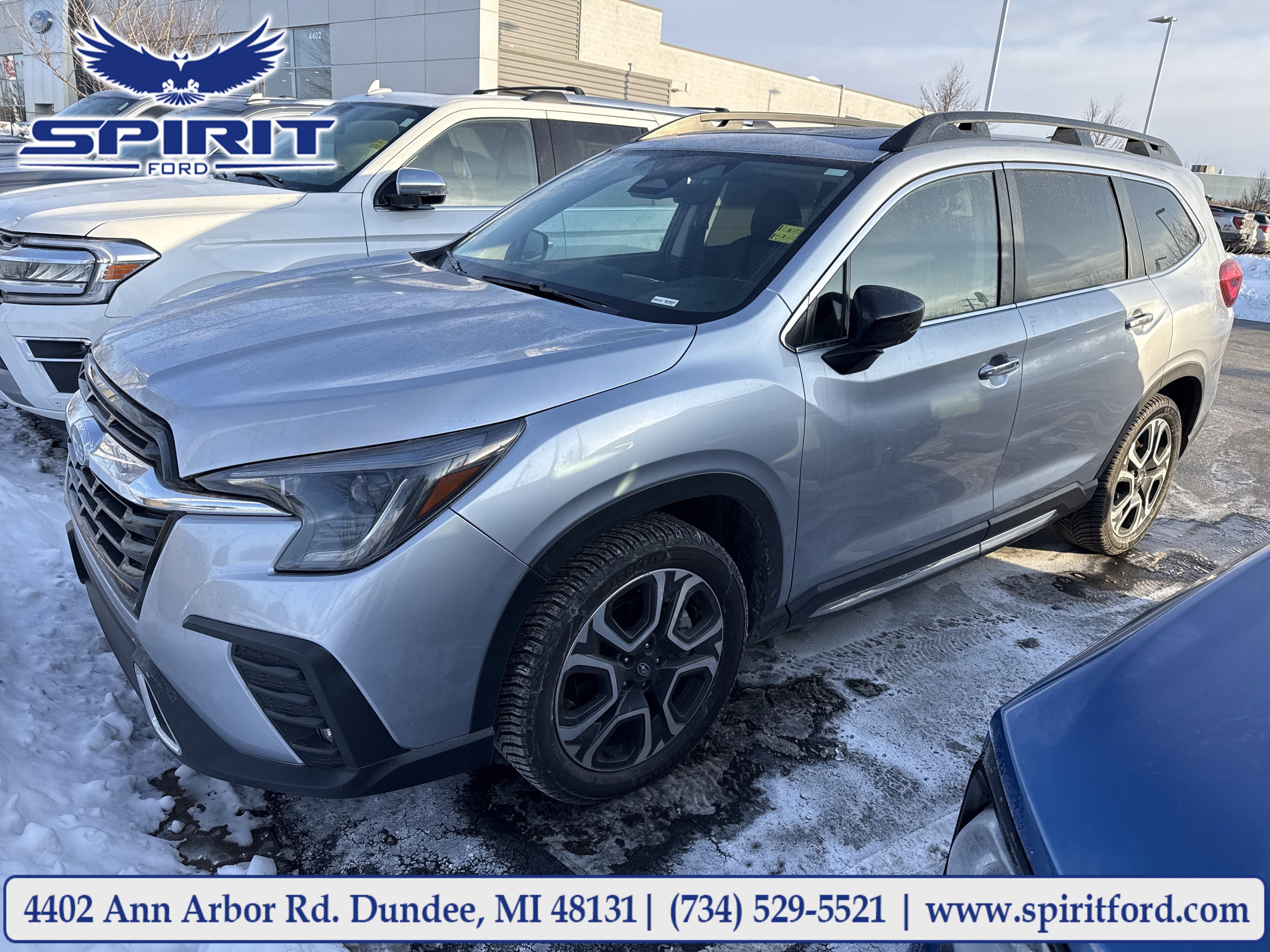 Used 2024 Subaru Ascent Touring image 1