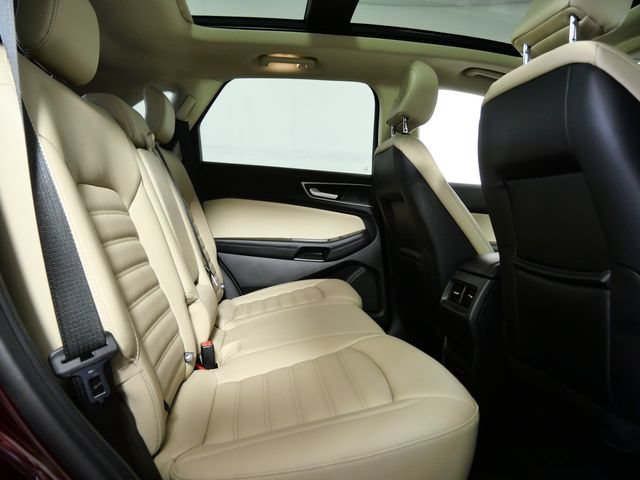 Certified 2024 Ford Edge SEL w/ Convenience Package AWD/4WD image 12