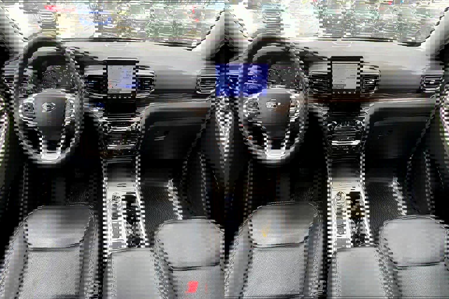 Certified 2022 Ford Explorer Limited w/ Equipment Group 301A image 15