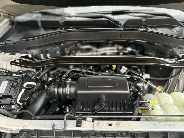 Certified 2021 Ford Explorer Limited AWD/4WD image 29