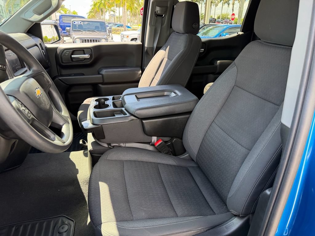 Used 2024 Chevrolet Silverado 1500 Custom RWD image 10
