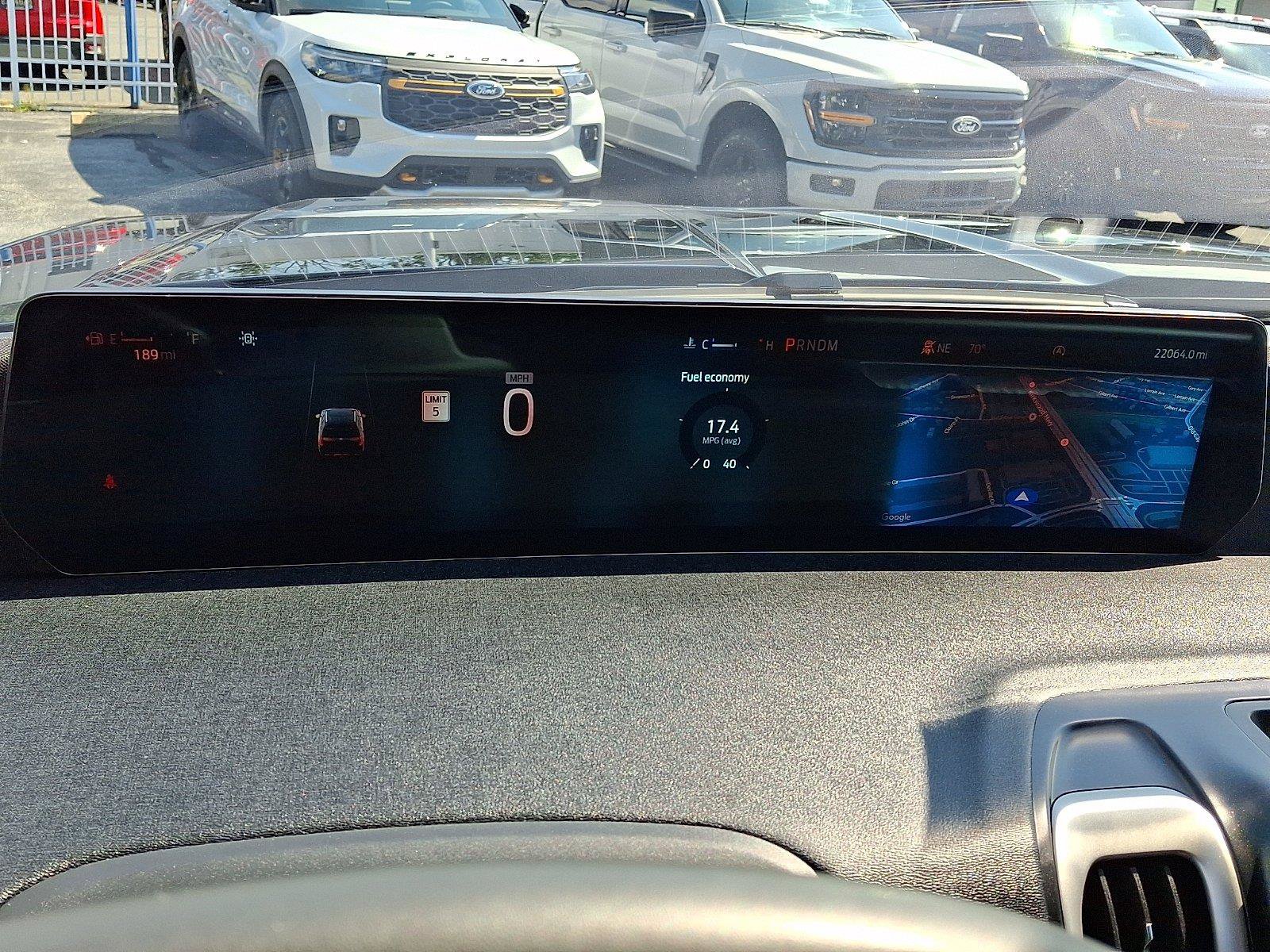 Certified 2025 Ford Expedition Active AWD/4WD image 27