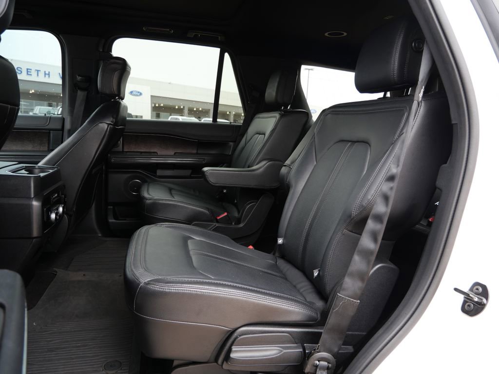Certified 2020 Ford Expedition Limited w/ Equipment Group 302A image 15