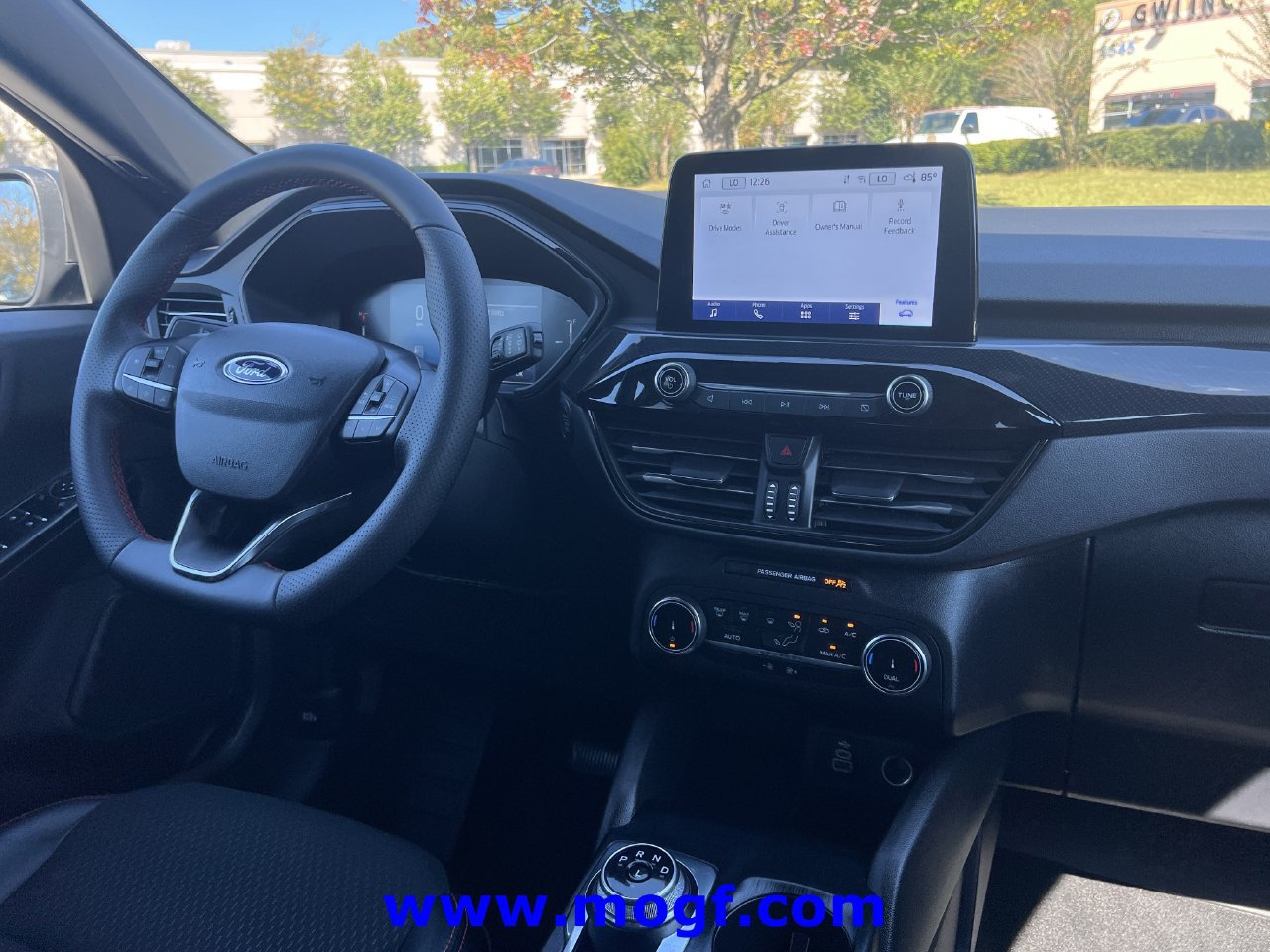 Certified 2025 Ford Escape ST-Line FWD image 3