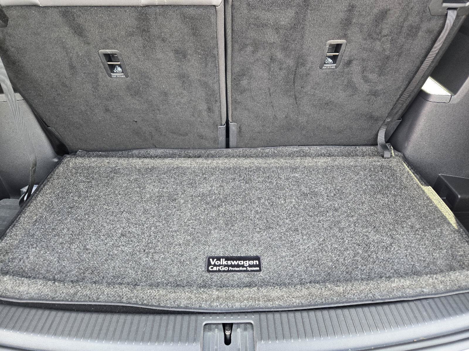Used 2024 Volkswagen Atlas SE FWD image 32