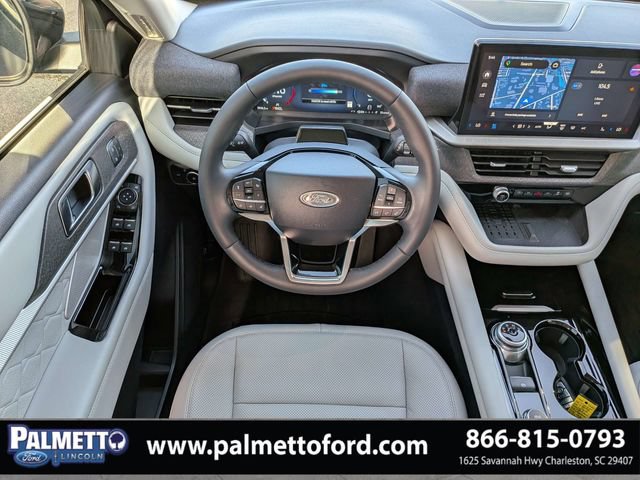 Certified 2025 Ford Explorer Platinum w/ Ultimate Package AWD/4WD image 15