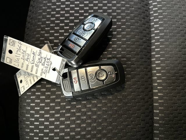 Certified 2025 Ford Escape ST-Line Elite image 25