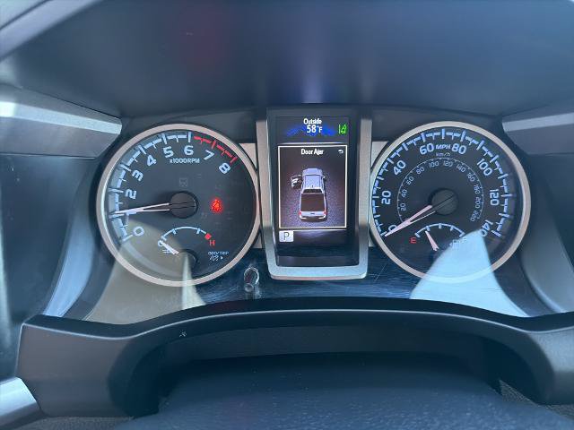 Used 2021 Toyota Tacoma SR5 w/ Trail Edition AWD/4WD image 23