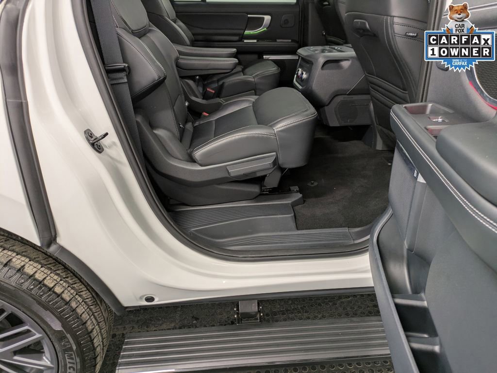 Certified 2025 Ford Expedition Max Platinum w/ Stealth Performance Package AWD/4WD image 29