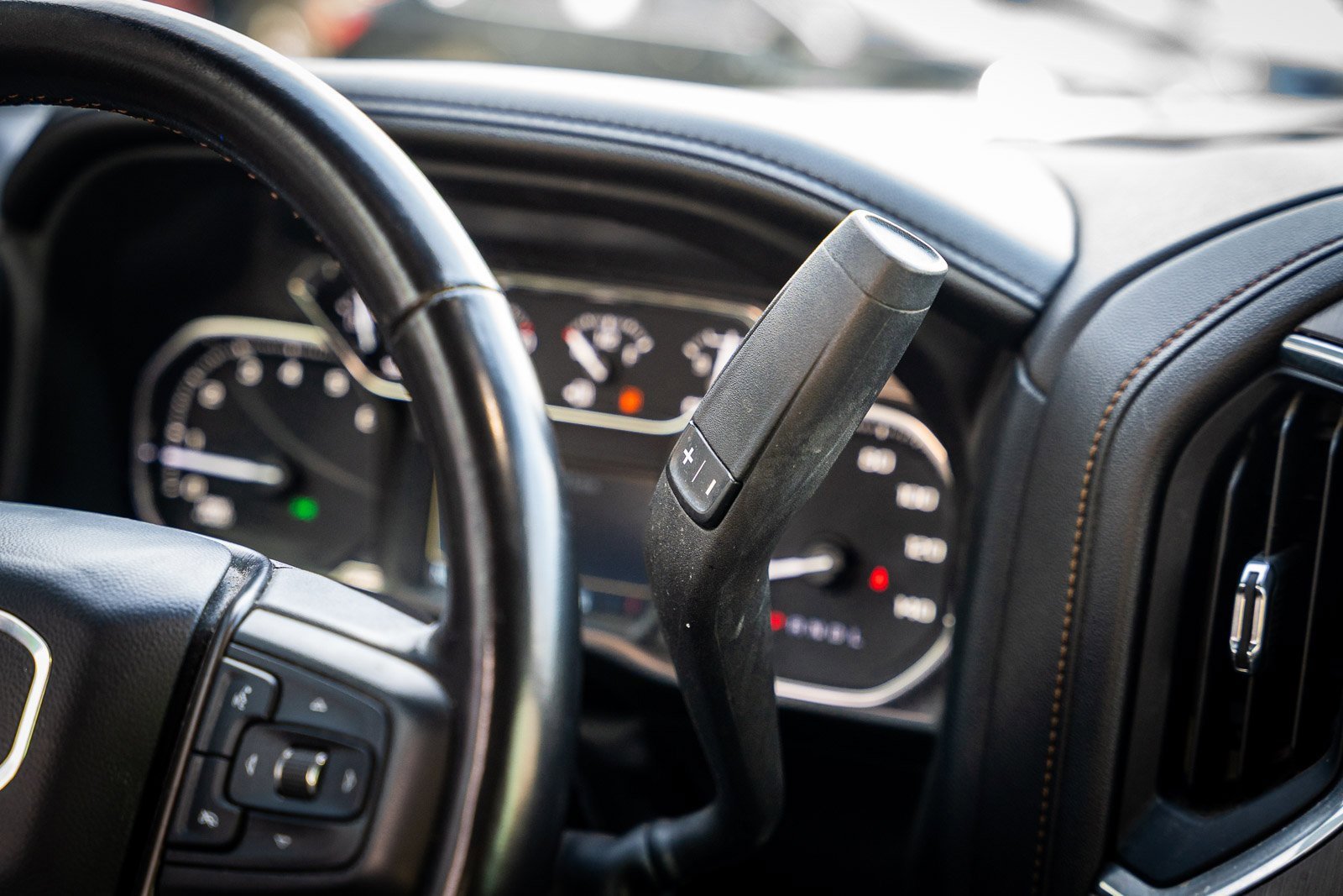 Used 2022 GMC Sierra 2500 AT4 w/ AT4 Preferred Package image 29