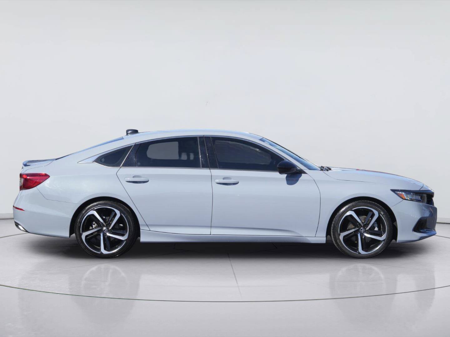 Used 2022 Honda Accord Sport image 5