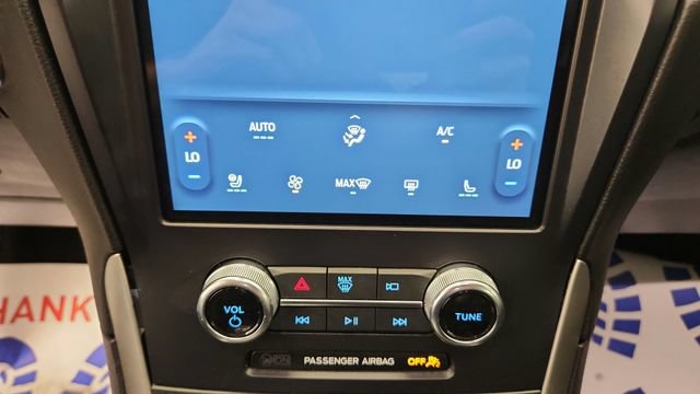Certified 2024 Ford Edge SEL w/ Convenience Package AWD/4WD image 18