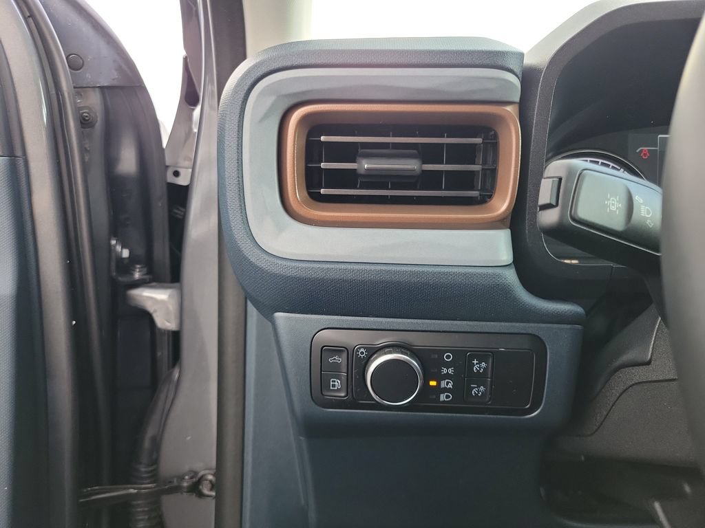 Certified 2024 Ford Maverick Lariat FWD image 22