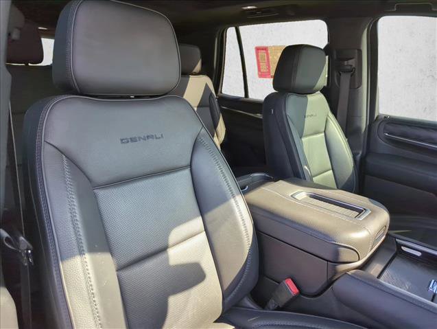 Used 2022 GMC Yukon Denali AWD/4WD image 24