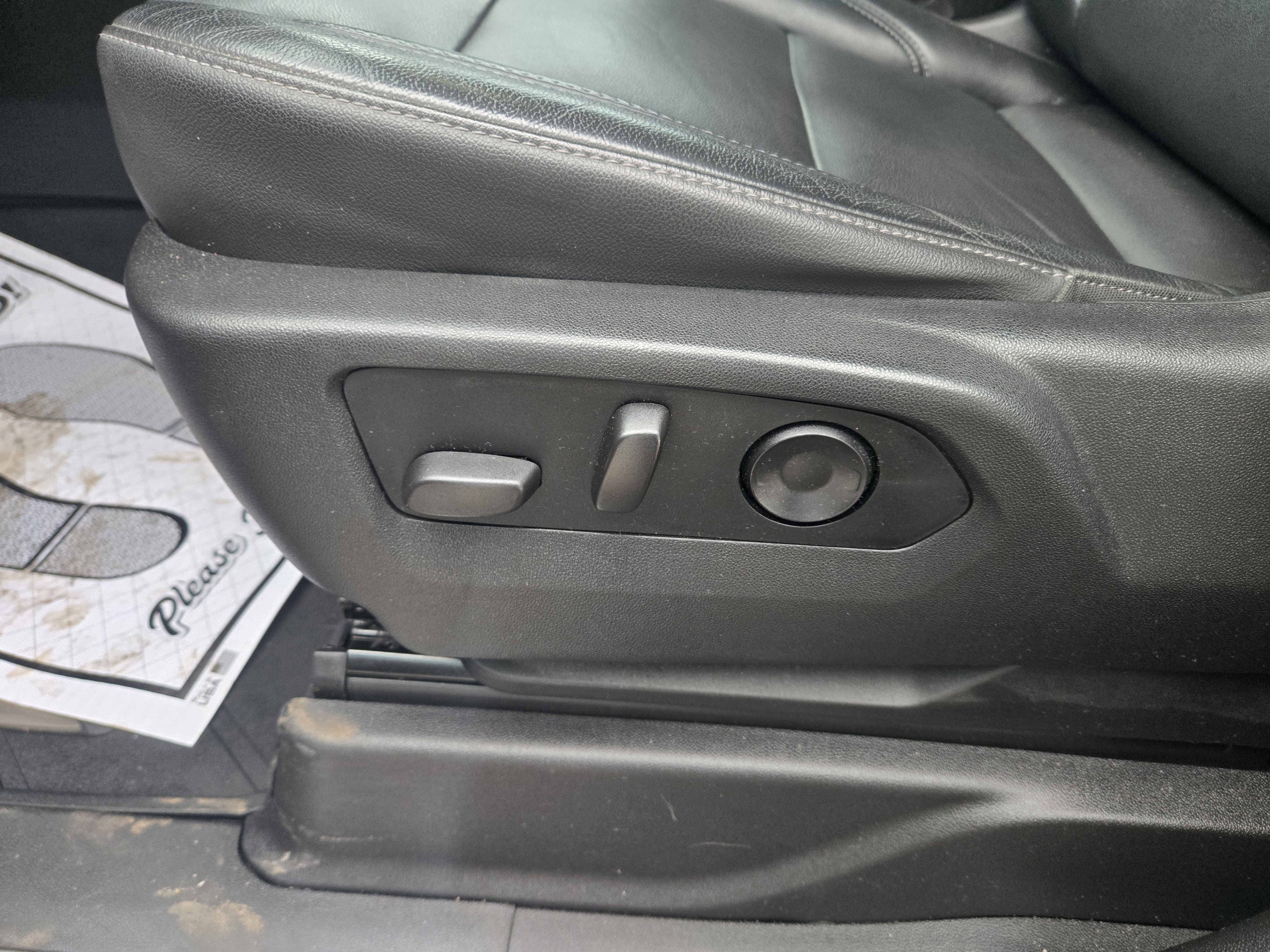 Used 2021 Chevrolet Suburban LT w/ LT Signature Package image 20