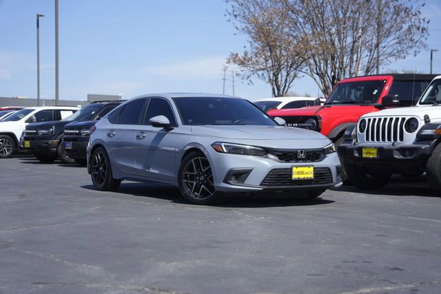 Used 2022 Honda Civic Sport Touring image 2