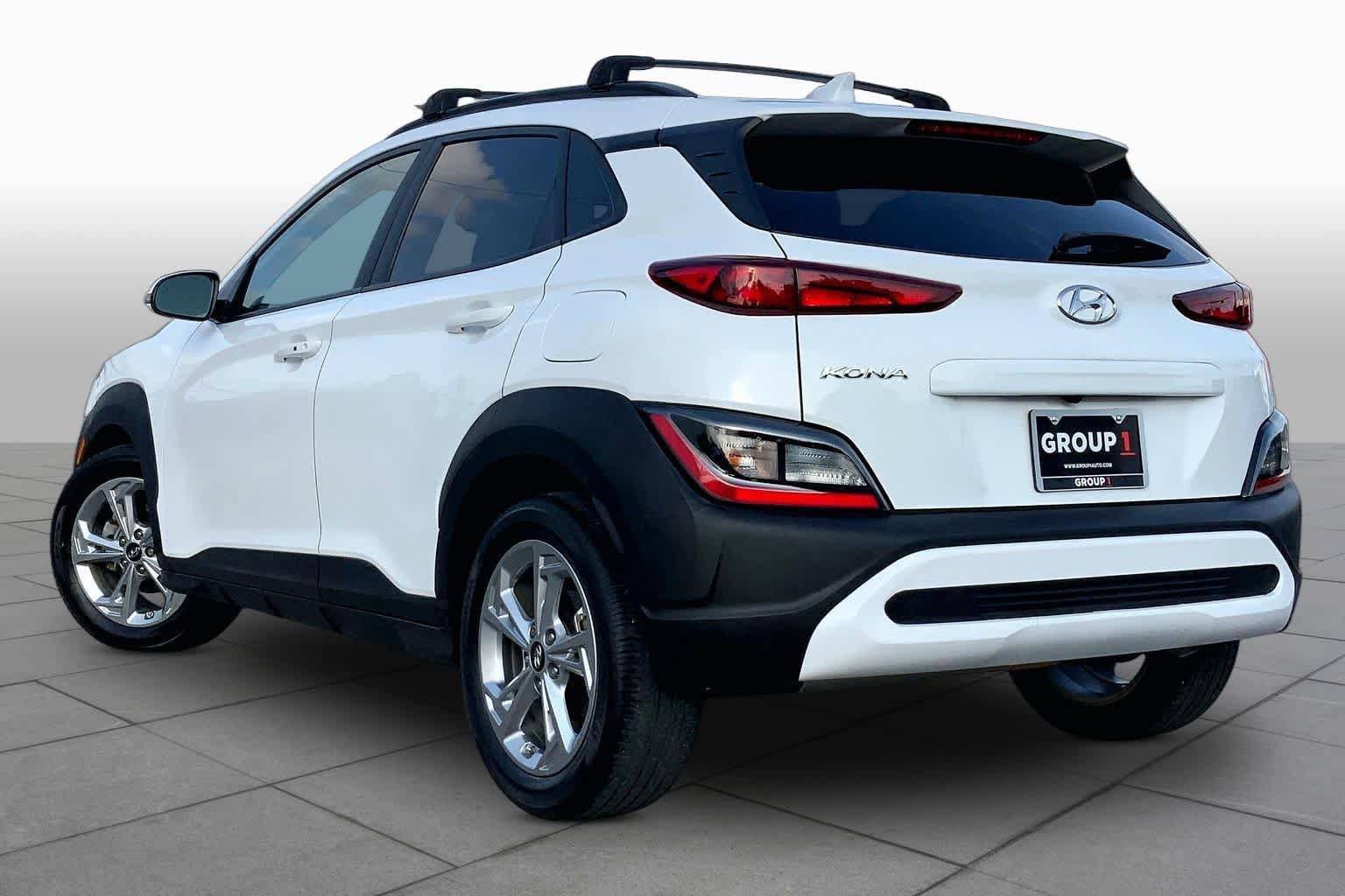 Used 2022 Hyundai Kona SEL FWD image 12