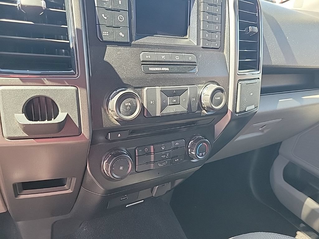 Certified 2018 Ford F150 XLT RWD image 25