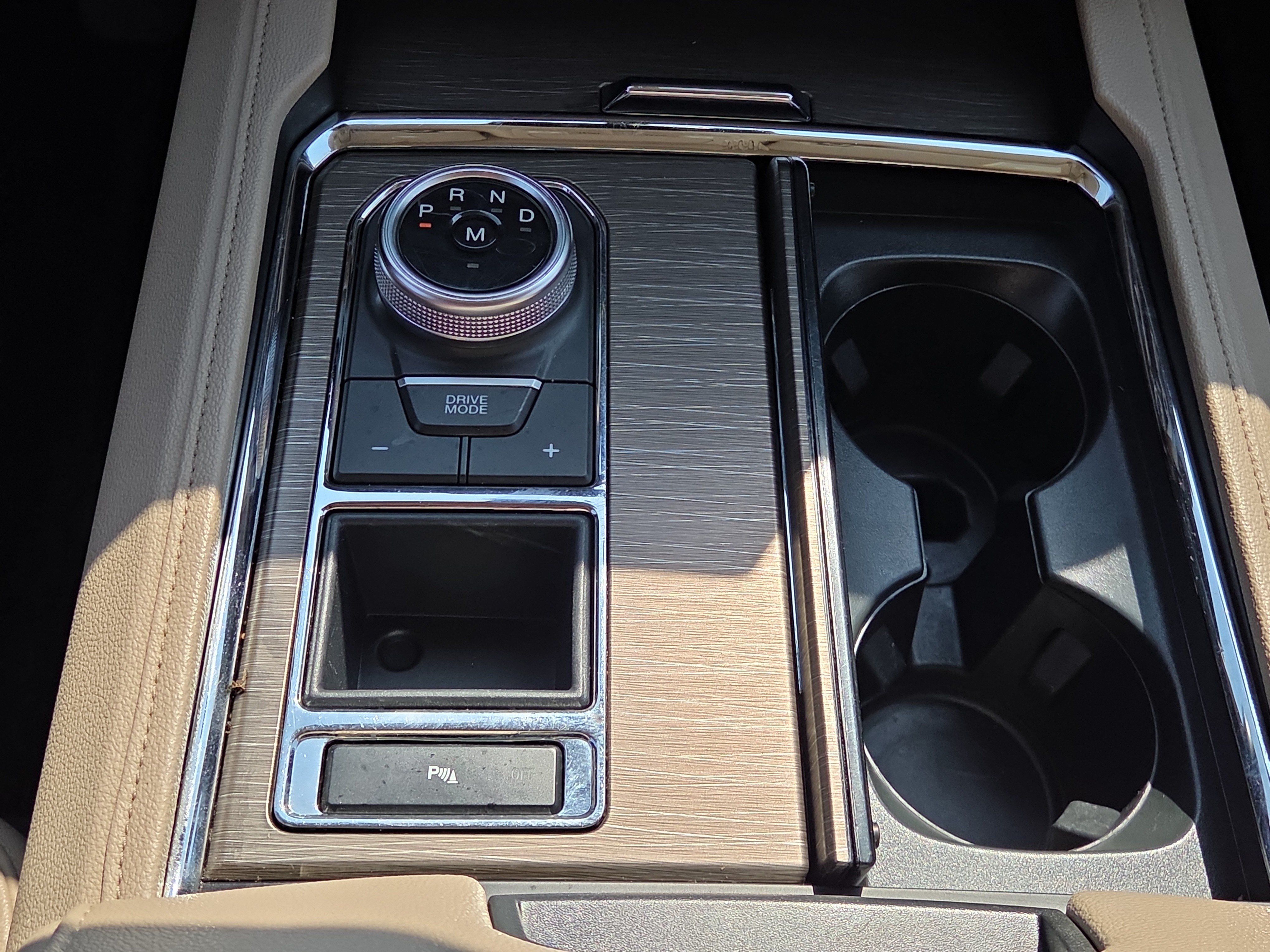 Certified 2024 Ford Expedition Limited RWD image 27