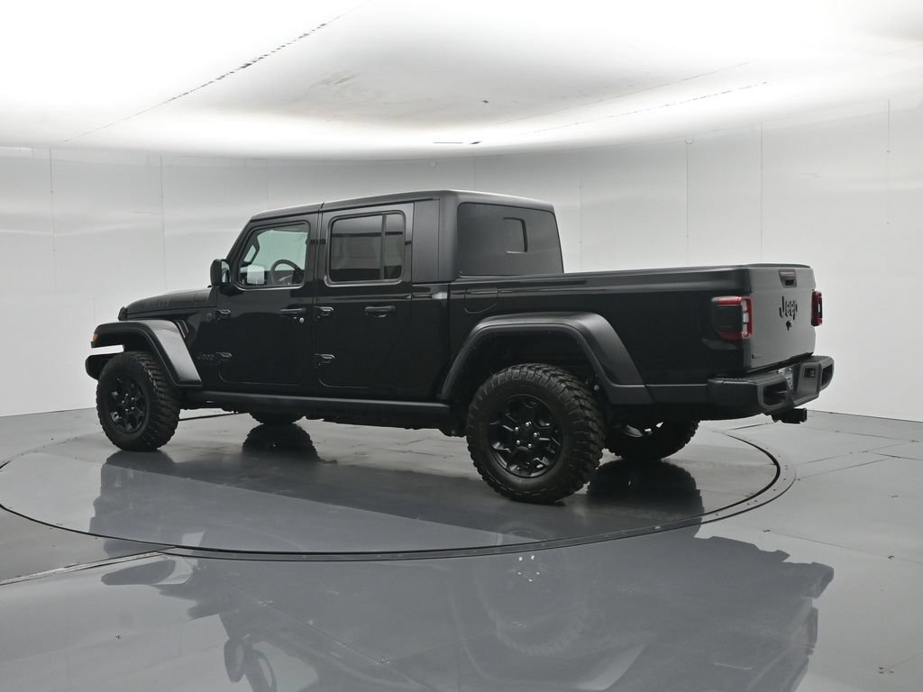 Used 2023 Jeep Gladiator Sport AWD/4WD image 7