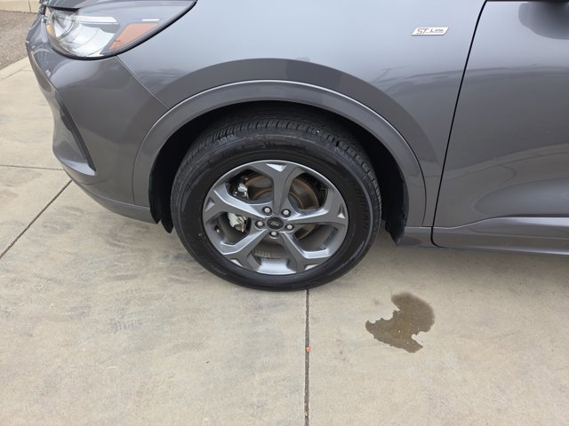 Certified 2024 Ford Escape ST-Line image 9