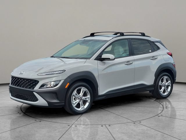 Used 2023 Hyundai Kona SEL w/ Convenience Package AWD/4WD image 2