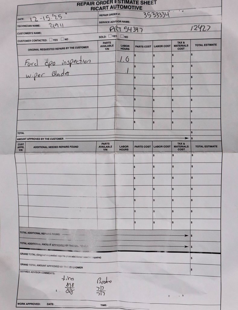 Used 2024 Dodge Hornet R/T w/ R/T Blacktop Package image 2