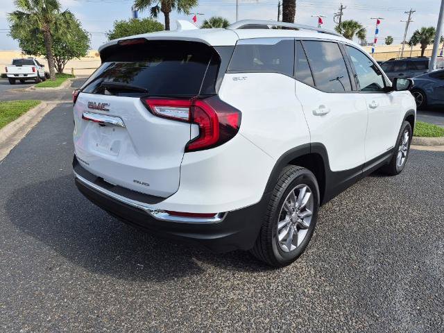 Used 2024 GMC Terrain SLT AWD/4WD image 6
