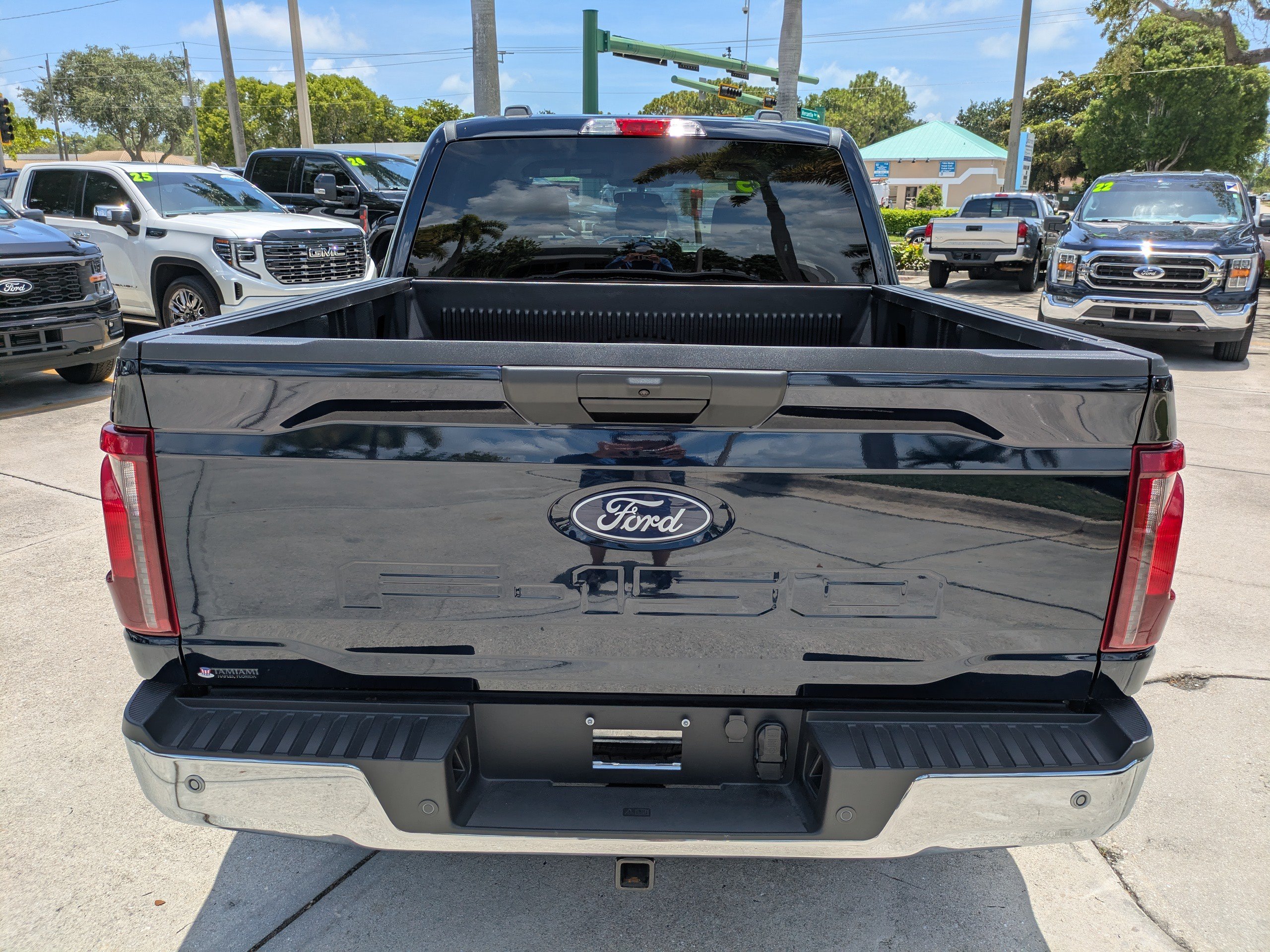 Certified 2025 Ford F150 XL w/ Equipment Group 103A High RWD image 5