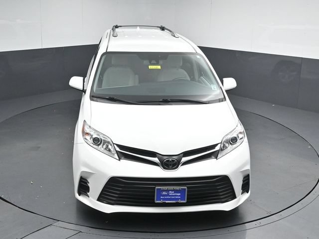 Used 2018 Toyota Sienna LE FWD image 42