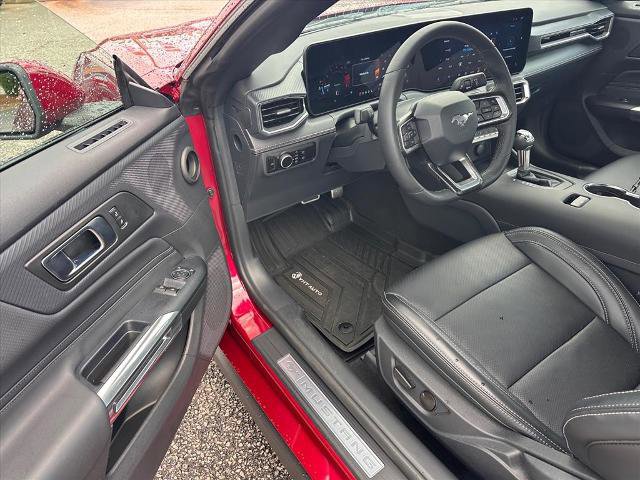 Certified 2025 Ford Mustang Premium RWD image 9