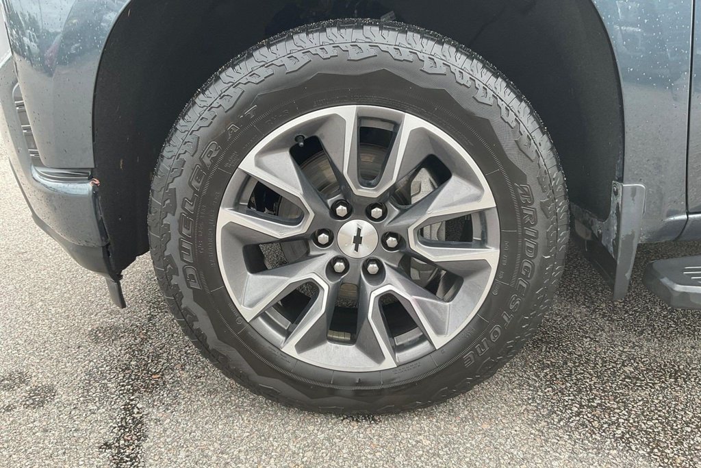 Used 2020 Chevrolet Silverado 1500 RST AWD/4WD image 9