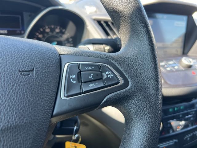 Certified 2017 Ford Escape SE w/ Equipment Group 201A image 12