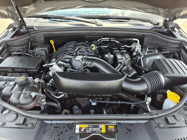 Used 2025 Dodge Durango GT AWD/4WD image 34