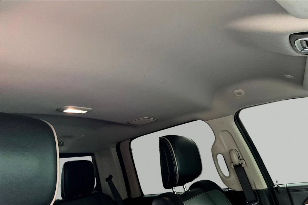 Used 2024 RAM 2500 Laramie AWD/4WD image 30