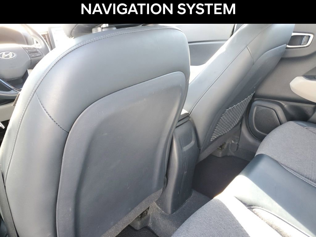 Used 2020 Hyundai Venue Denim image 10
