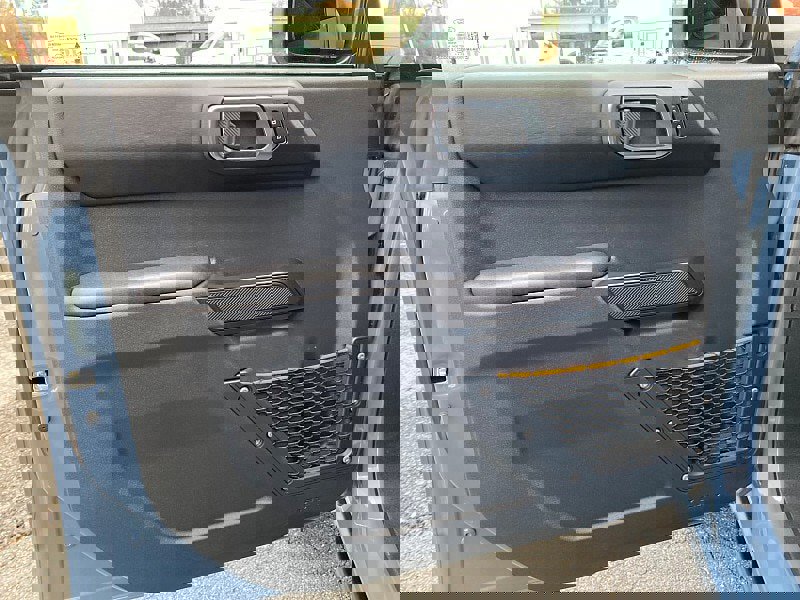 Certified 2024 Ford Bronco Badlands image 23