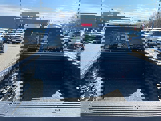 Certified 2018 Ford F150 King Ranch w/ Equipment Group 601A Luxury AWD/4WD image 33