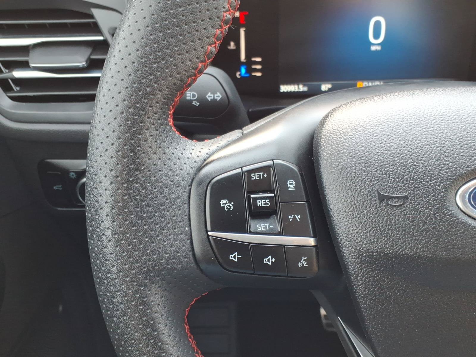 Certified 2023 Ford Escape ST-Line w/ Tech Pack #1 FWD image 19