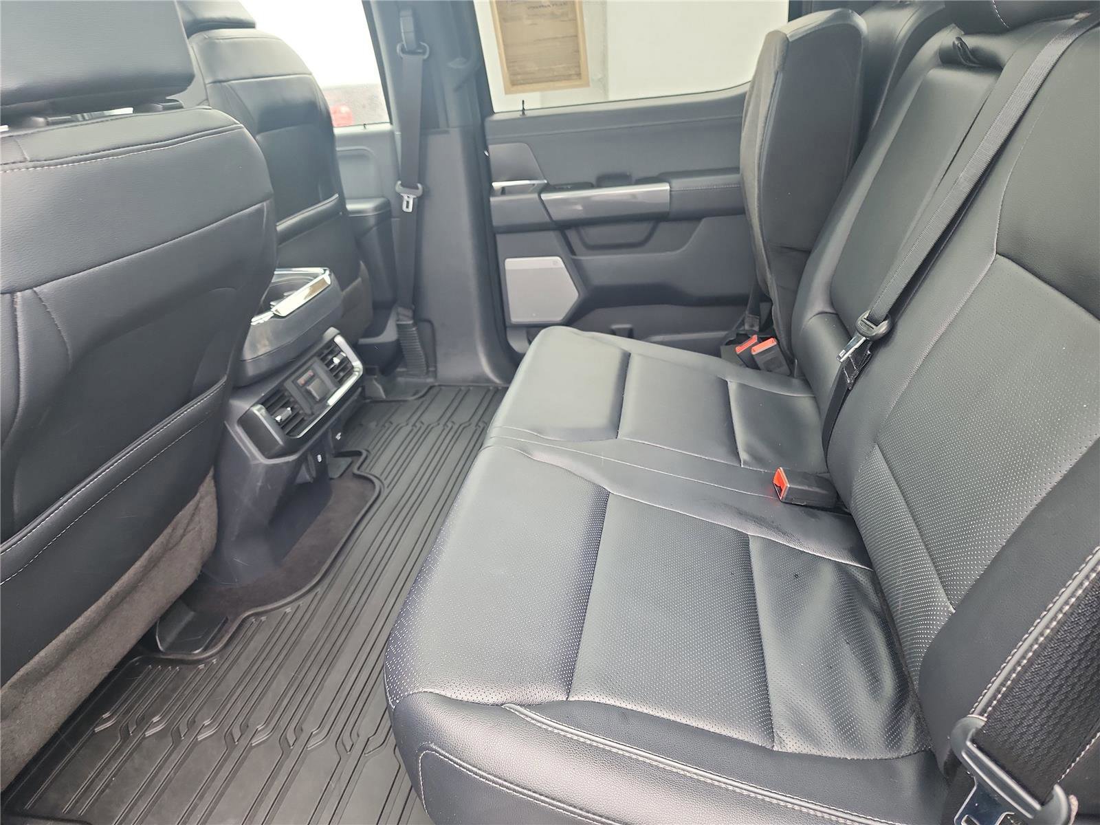 Certified 2022 Ford F150 Lariat w/ Equipment Group 502A High image 20