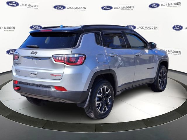Used 2019 Jeep Compass Trailhawk image 4