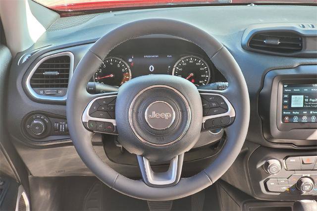 Used 2021 Jeep Renegade Latitude image 25