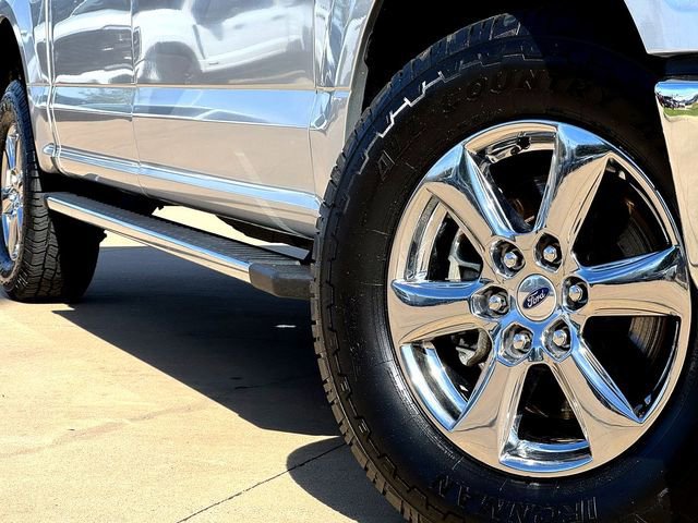 Certified 2018 Ford F150 XLT w/ Equipment Group 302A Luxury image 6