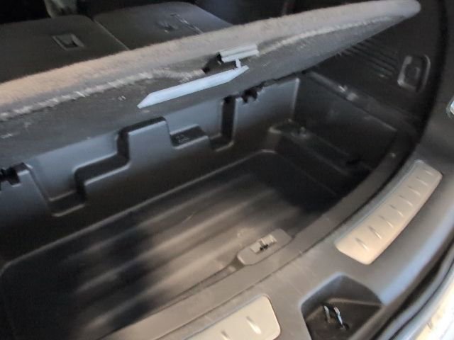 Used 2023 Buick Enclave Essence AWD/4WD image 34
