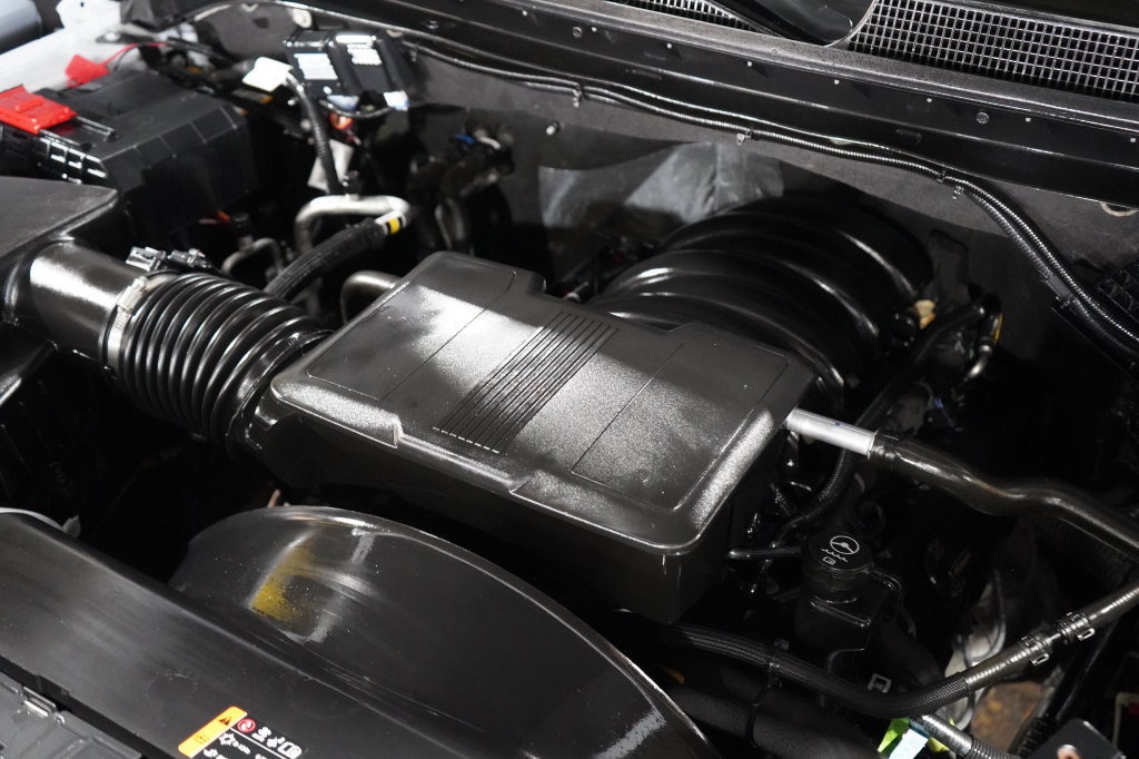 Used 2025 Chevrolet Silverado 2500 ZR2 w/ Technology Package AWD/4WD image 34